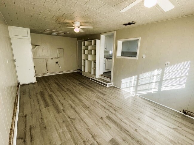 Building Photo - Spacious Home Featuring Two Living Areas I...