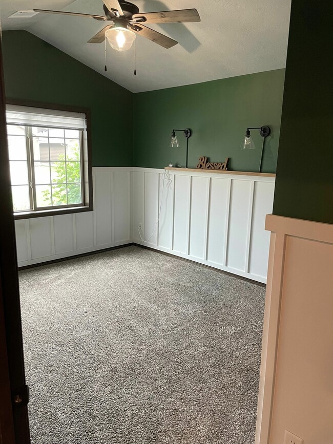 Building Photo - 4319 W Kinsley Pl