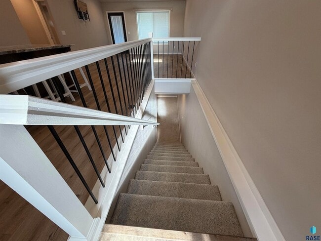 Building Photo - 2607 E Sunburst Dr