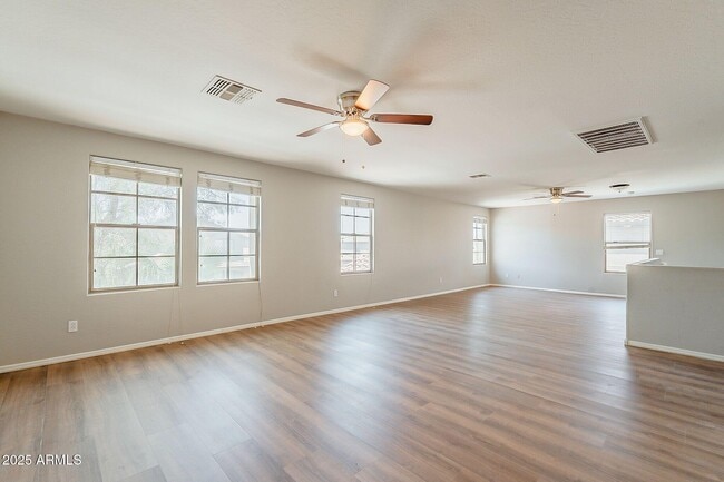 Building Photo - 3122 W Apollo Rd