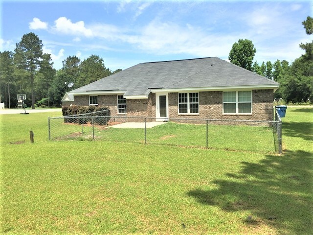 Building Photo - 175 Huger St