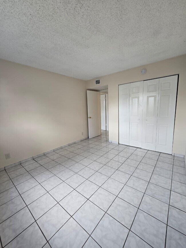 Building Photo - 11604 NW 29th St
