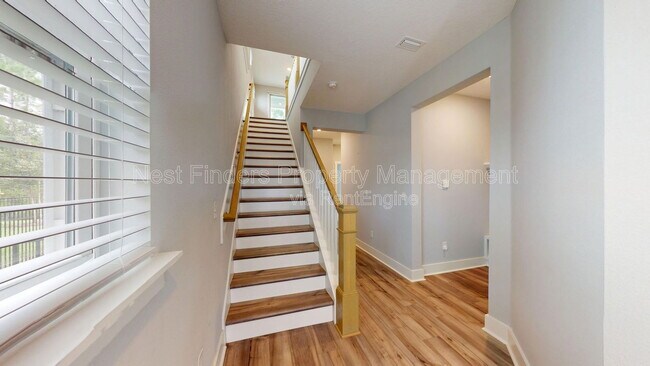 Building Photo - 9921 Element Rd