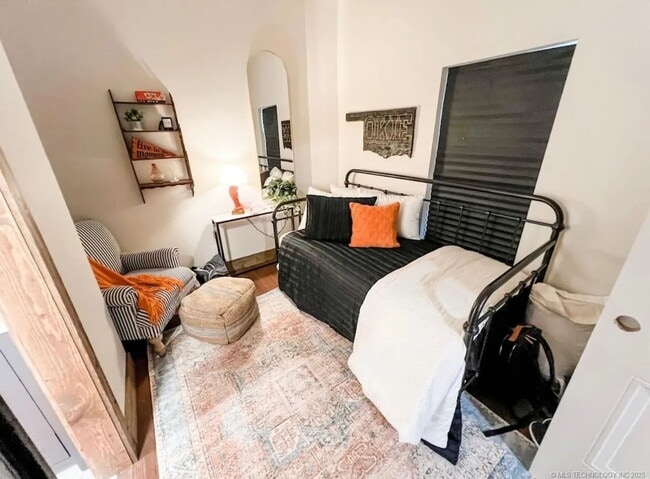 Building Photo - 3 Bedroom 2 Bath House for Lease!!