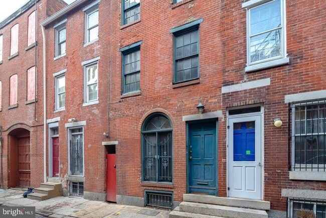 Building Photo - 2013 Moravian St