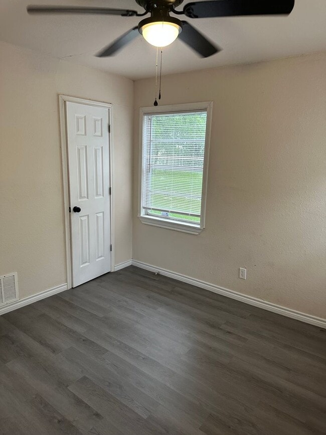 Building Photo - 2bd/1ba in Killeen