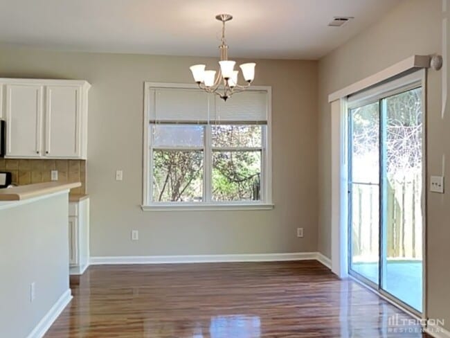 Building Photo - 3124 Delacorte Dr