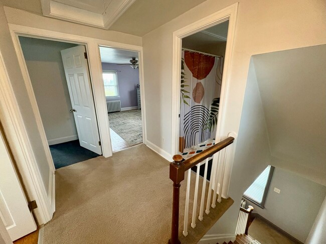 Building Photo - 3 Bedroom 1 Bathroom in Harrisburg!