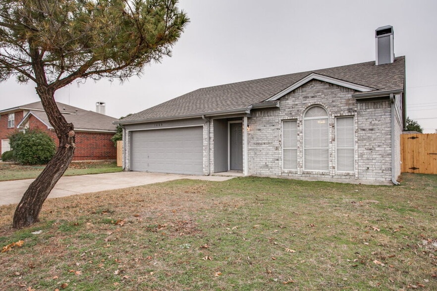 Primary Photo - 1009 Neptune Ct