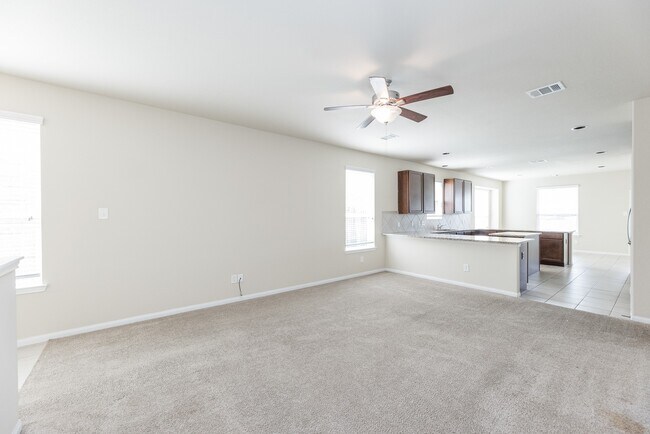 Building Photo - 24922 Scarlatti Cantata Dr