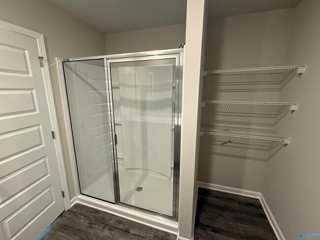 Building Photo - 151 Olde Hearth Rd