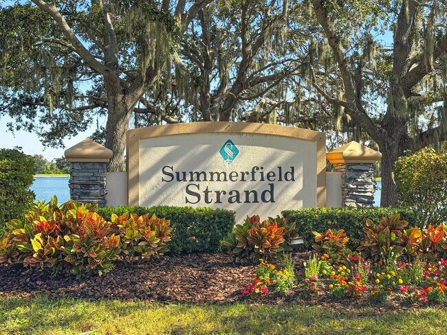Building Photo - Impeccably Maintained Home in Summerfield Village - Lakewood Ranch!