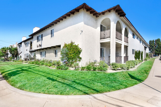 Primary Photo - La Paz Villas