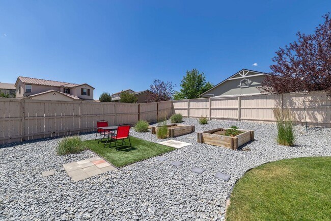 Building Photo - Spacious Home in Damonte Ranch - Large Backyard!