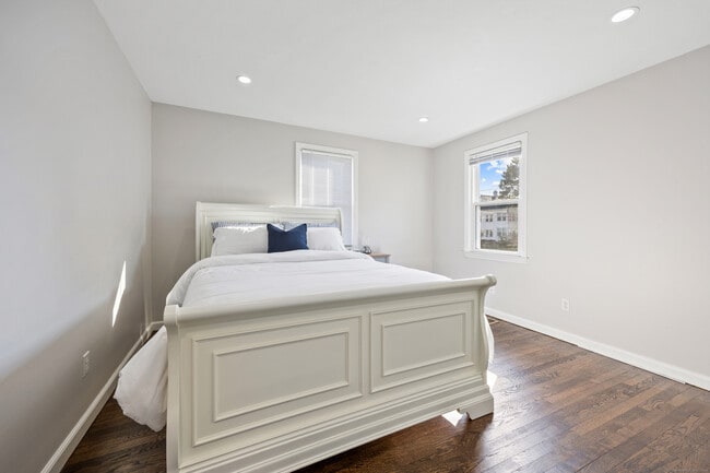 Building Photo - 28 Brookdale Ave