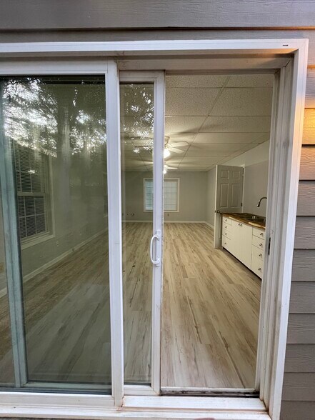 Building Photo - 1109 Chesterwick Trce