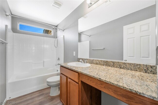 Building Photo - 617 Baysville Ct