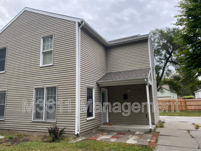 Primary Photo - 1740 N 23rd St