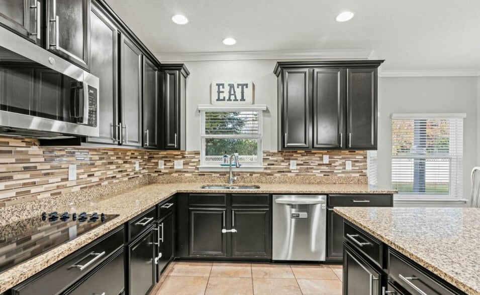 Building Photo - 904 Rose Garden Ct