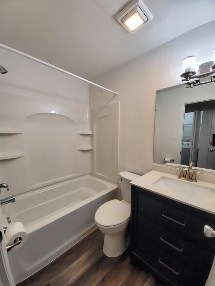 new bathroom - 23 Stratton Ct