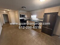 Building Photo - 7535 Cloman Way E