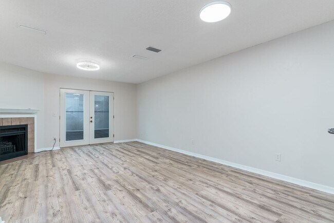 Building Photo - Update Condo in Ponde Vedra Beach