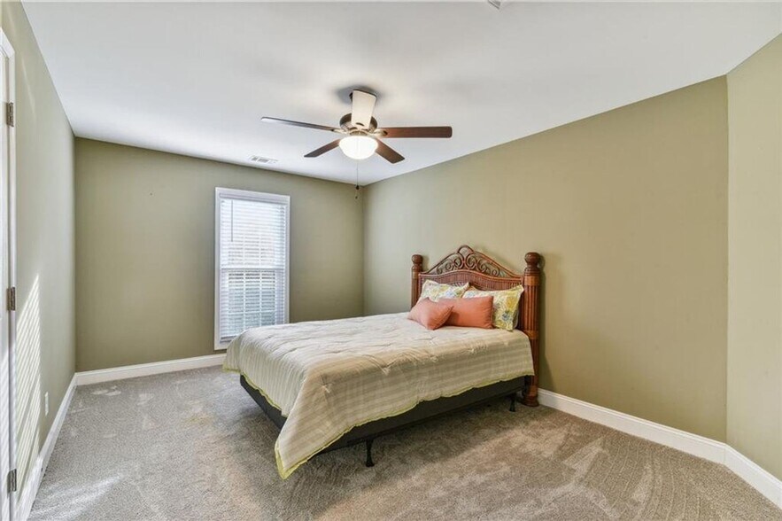 Building Photo - 4660 Hanstedt Trce