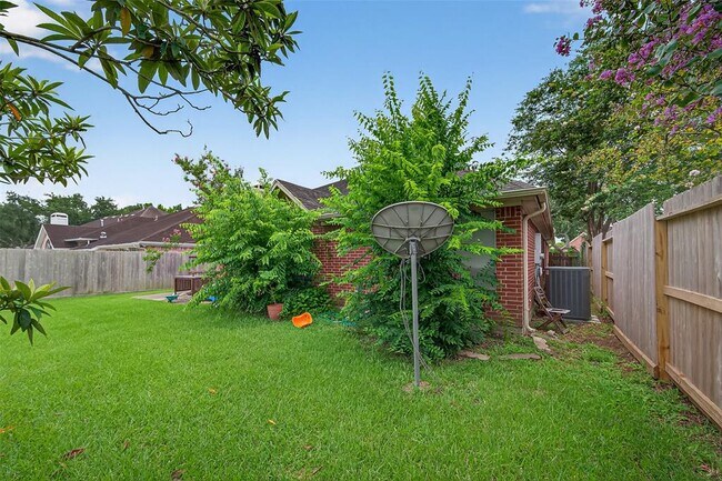 Building Photo - 14015 Loch Creek Ct