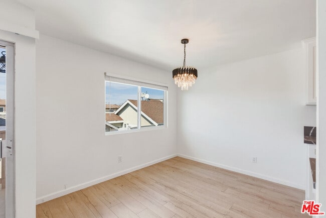 Building Photo - 2020 Graham Ave