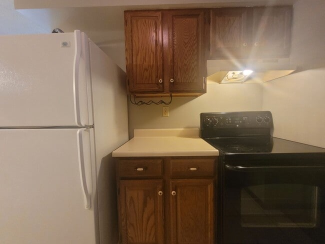 Building Photo - 3 Bedroom, 2.5 Bath Townhouse in Beavercreek!