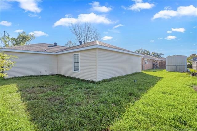 Building Photo - 4252 Holly Hill Ct