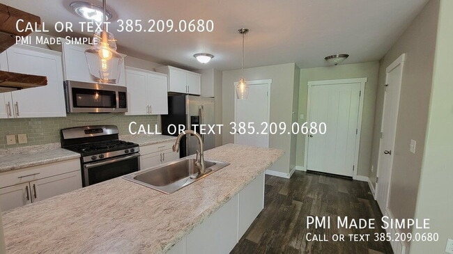 Building Photo - 5077 Arete Way