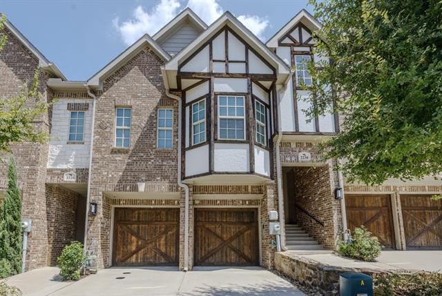 Primary Photo - 2228 Southwick Dr