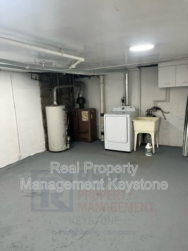 Building Photo - 307 Greenlee Rd