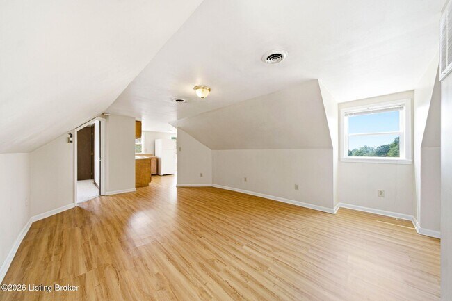 Building Photo - 1612 Ellwood Ave