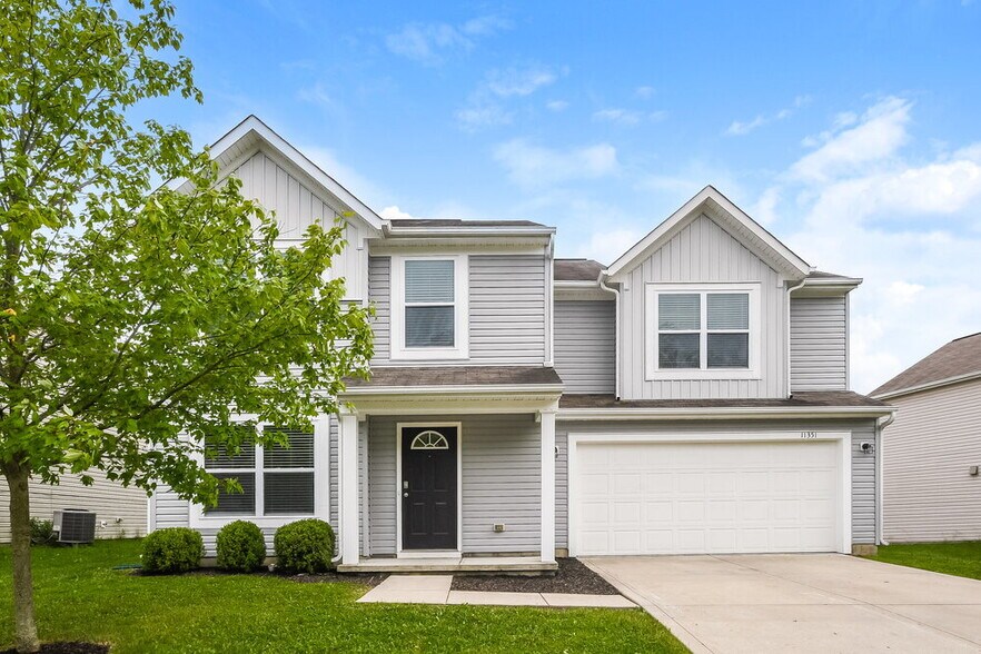 Primary Photo - 11351 Long Lake Ln.