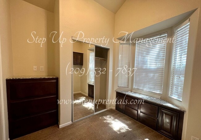 Building Photo - 20326 S Sunshine Rd