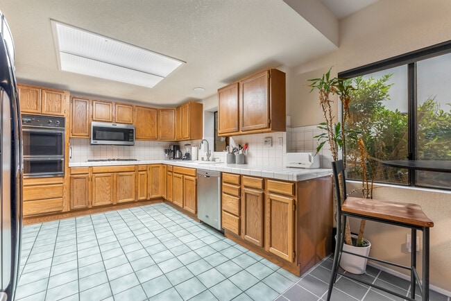 Building Photo - 4317 Mont Eagle Plz