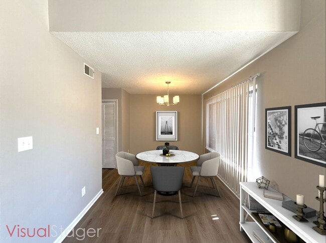 Building Photo - Carmel Chace