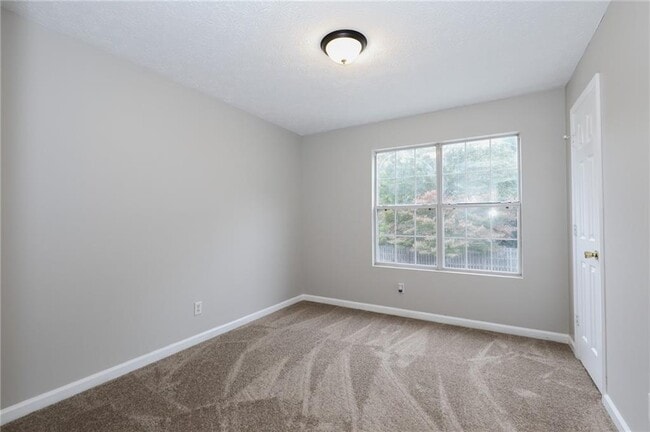 Building Photo - 742 Bridgewood Ct