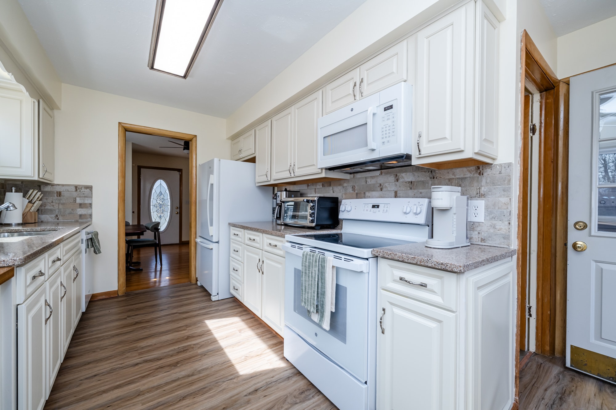 Building Photo - 2767 Oakwood Ln