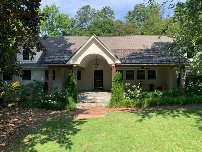 Building Photo - 510 S Dean Rd