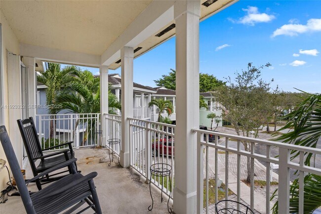 Building Photo - 396 NE 33rd Terrace