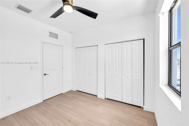 Building Photo - 11854 SW 246th Ln