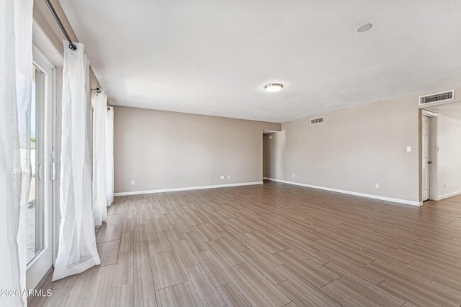 Building Photo - 12624 N 73rd Pl