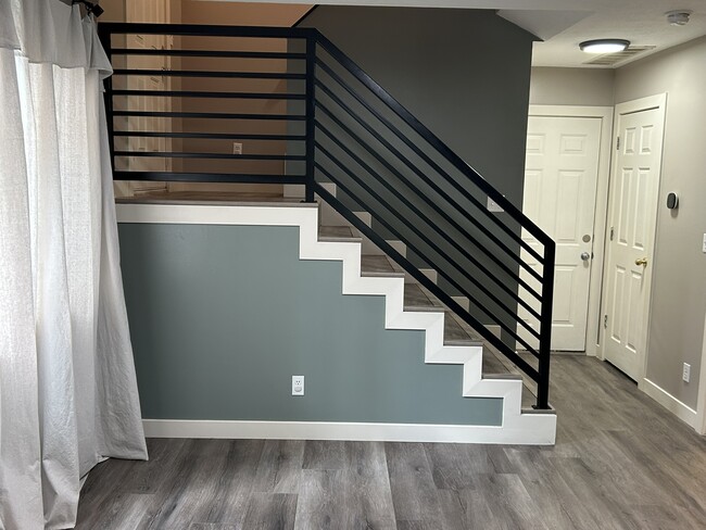 Building Photo - 2243 Sugar Factory Rd