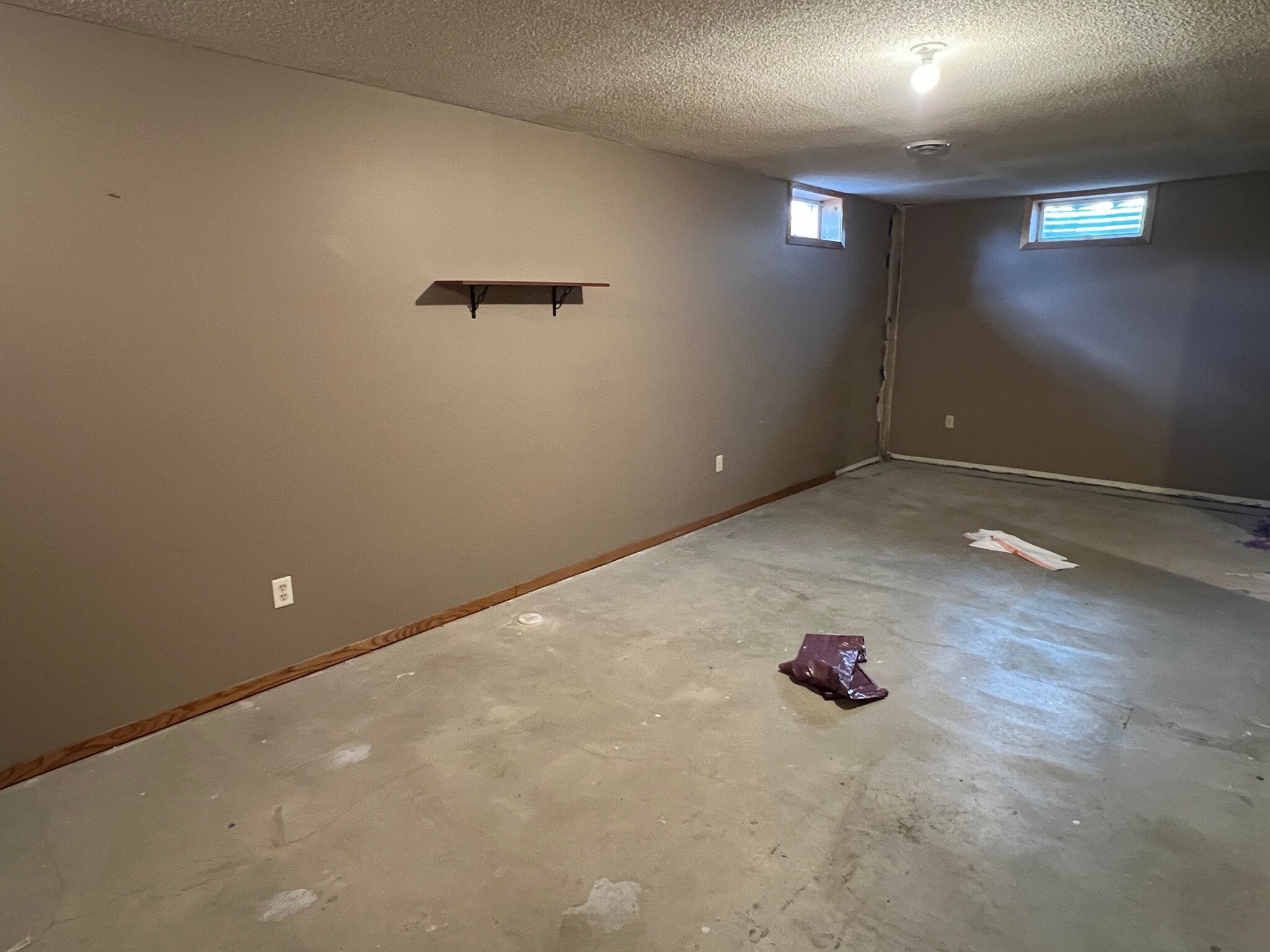 Building Photo - 607 James St NE