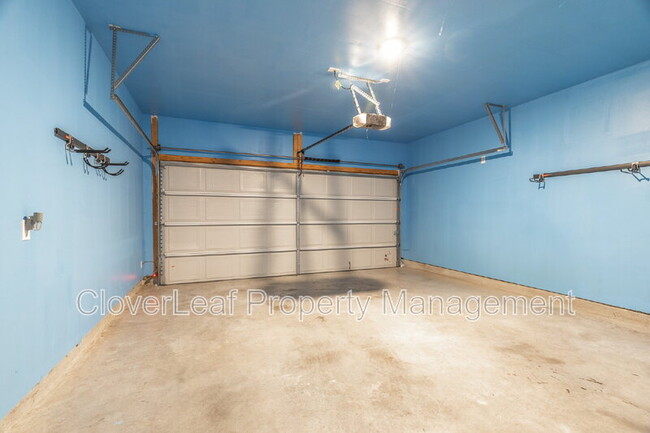 Building Photo - 4242 Busbee Fields