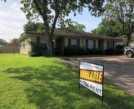 Building Photo - 3612MN