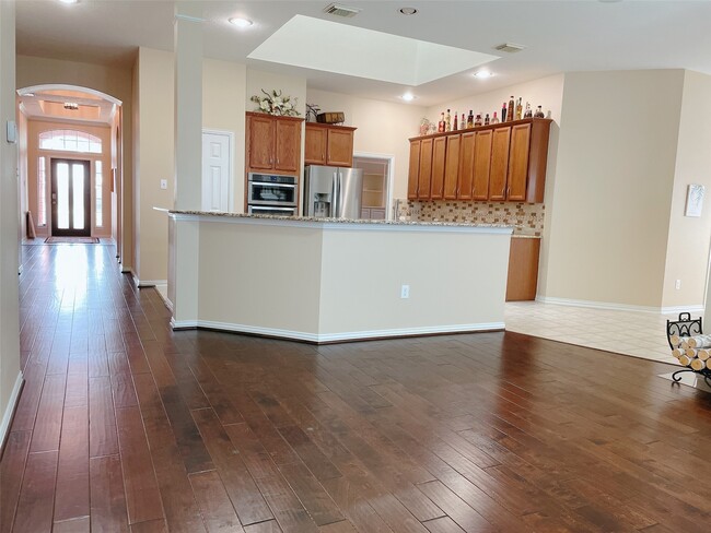 Building Photo - 3118 Autumnjoy Dr